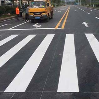 哈爾濱廠區(qū)路面劃線 道路施工